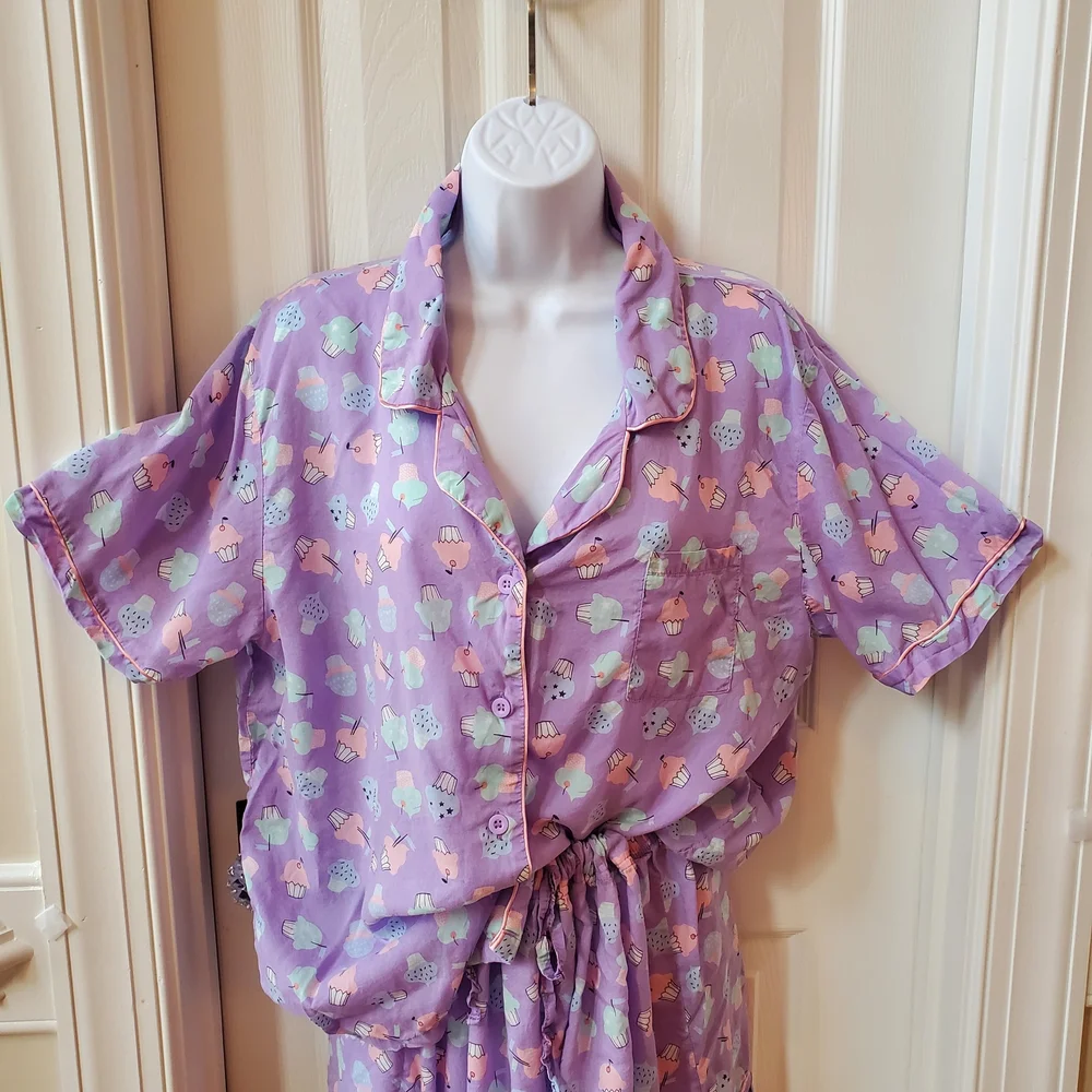 Serra - Purple Pajama Set with Cute Cupcake Print - Sz. XL